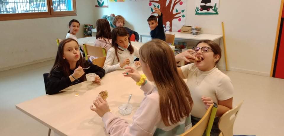 Un repas en Terre de Loisirs, bien plus qu’une histoire de nourriture !