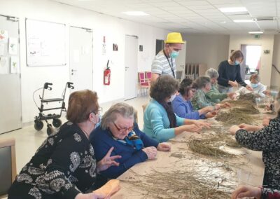 Des ateliers créatifs à l’Ehpad