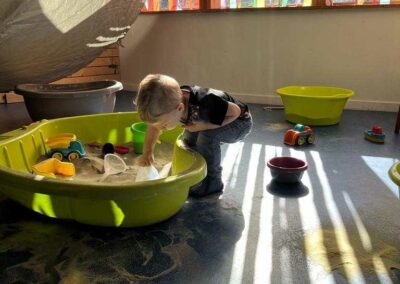 Les cabanes, la découverte et la petite enfance